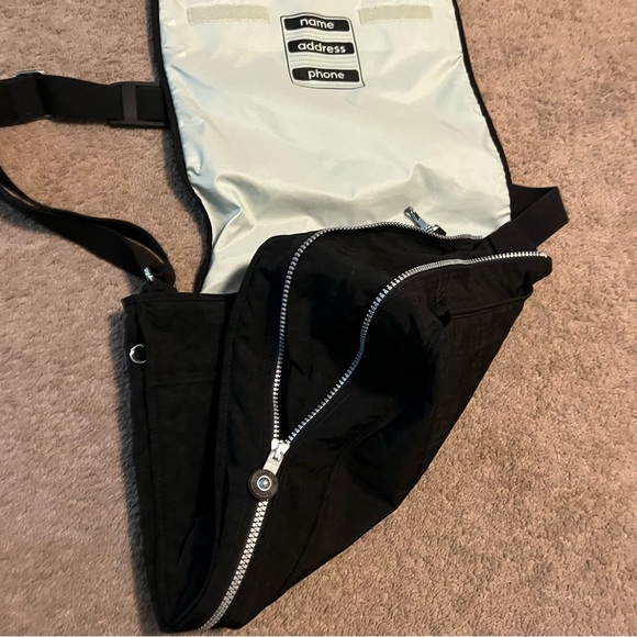 Kipling Black Durable Messenger Bag with Adjustable Strap - Picture 2 of 6